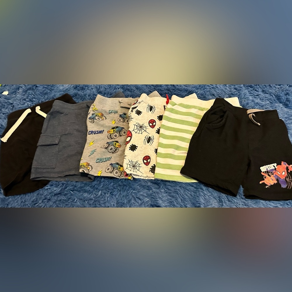 LOT of boys shorts size 4T